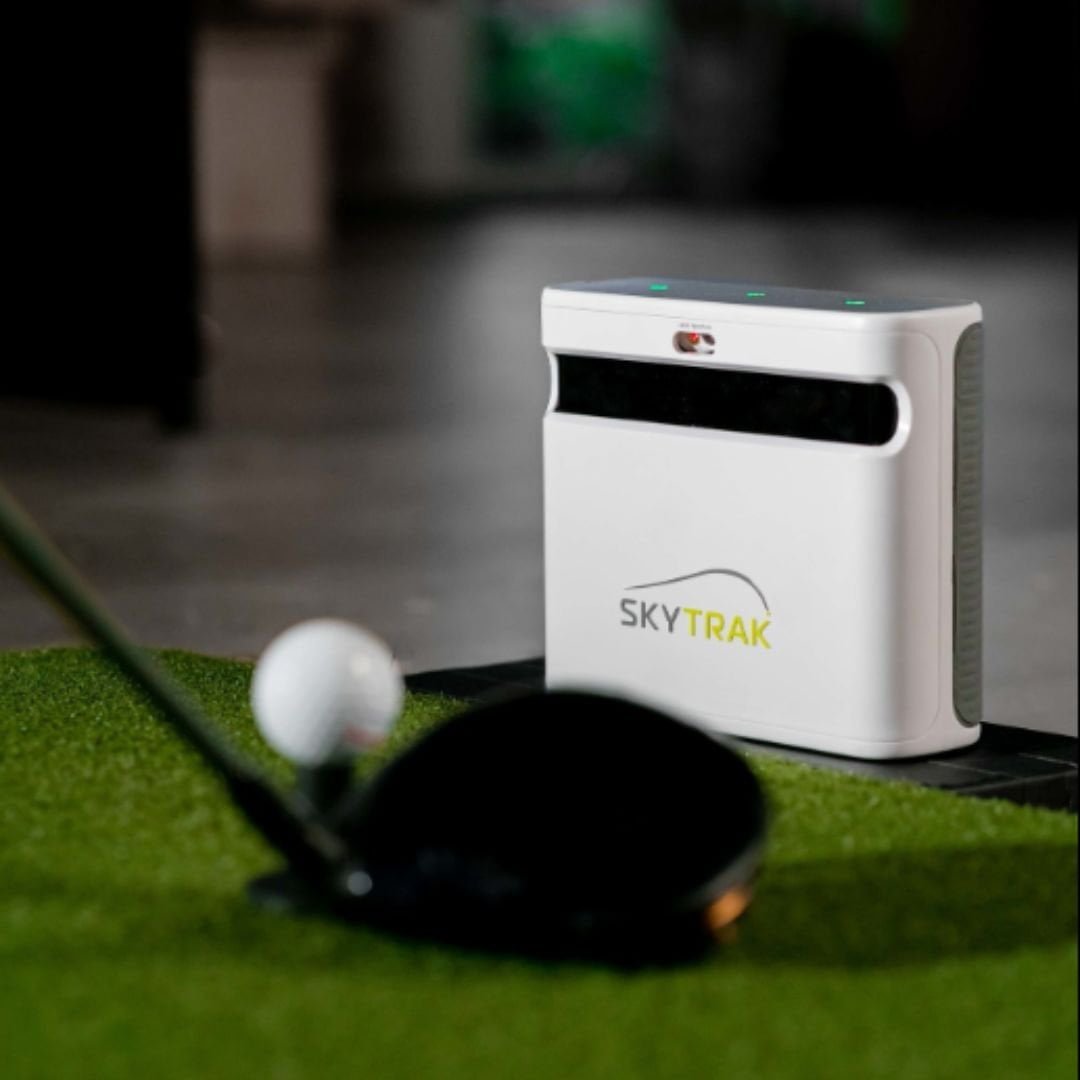 SkyTrak+ SIG8 Golf Simulator - Image 5