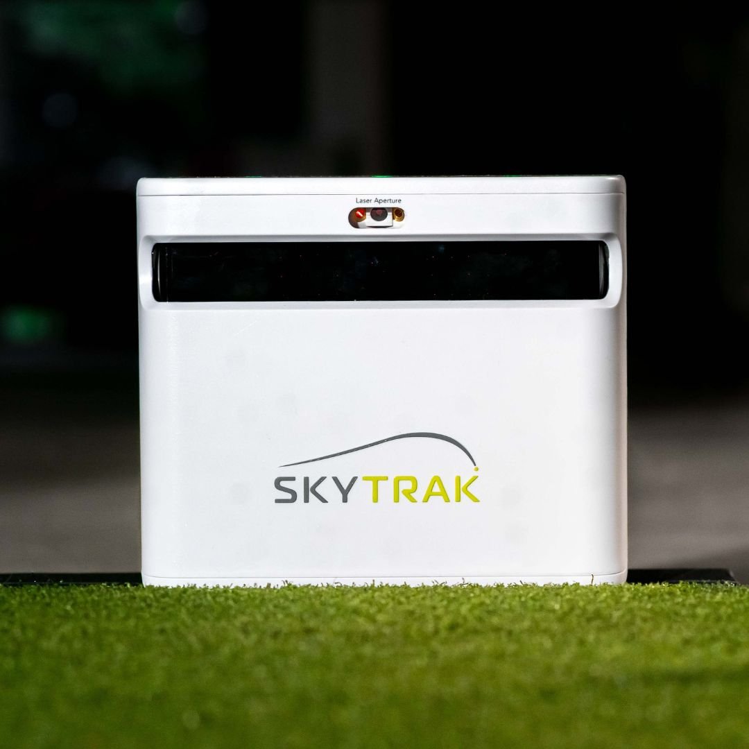 SkyTrak+ SIG8 Golf Simulator - Image 4