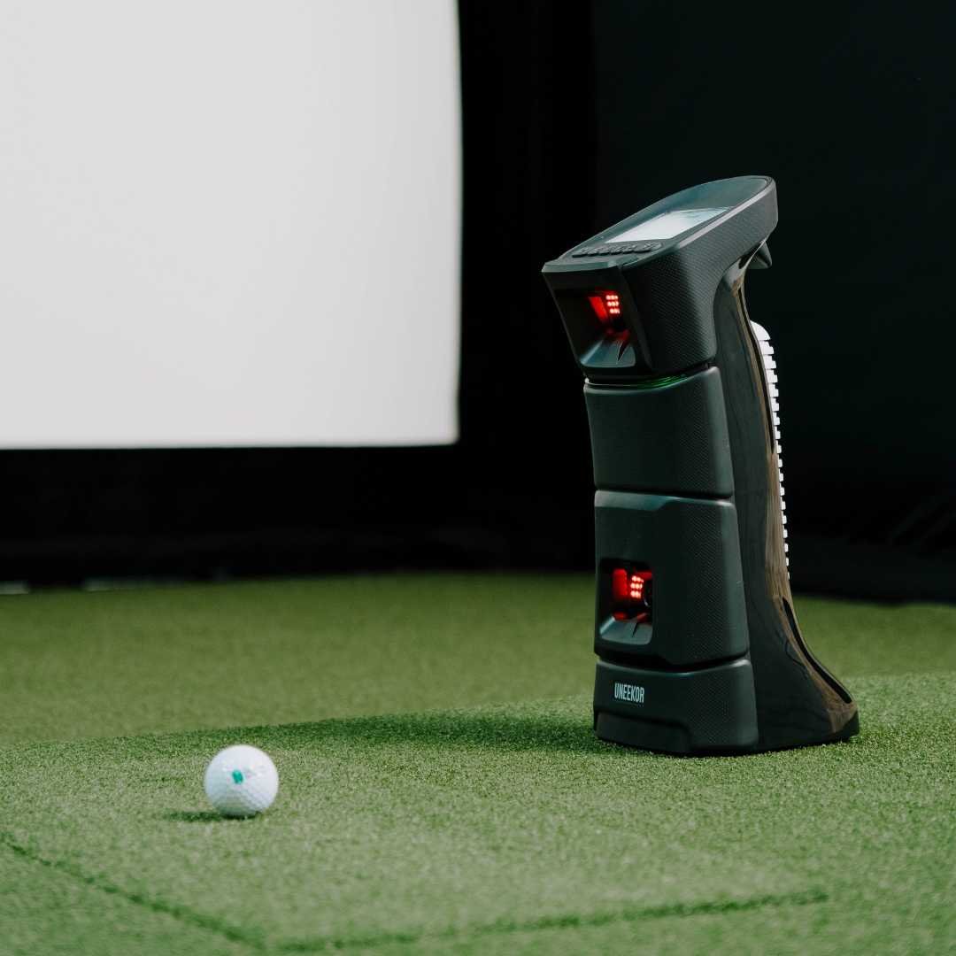 Uneekor EYE MINI Garage Golf Simulator Package - Image 11