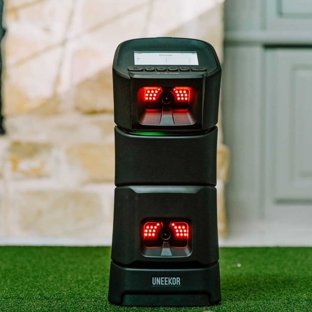 Uneekor EYE MINI Garage Golf Simulator Package - Image 10