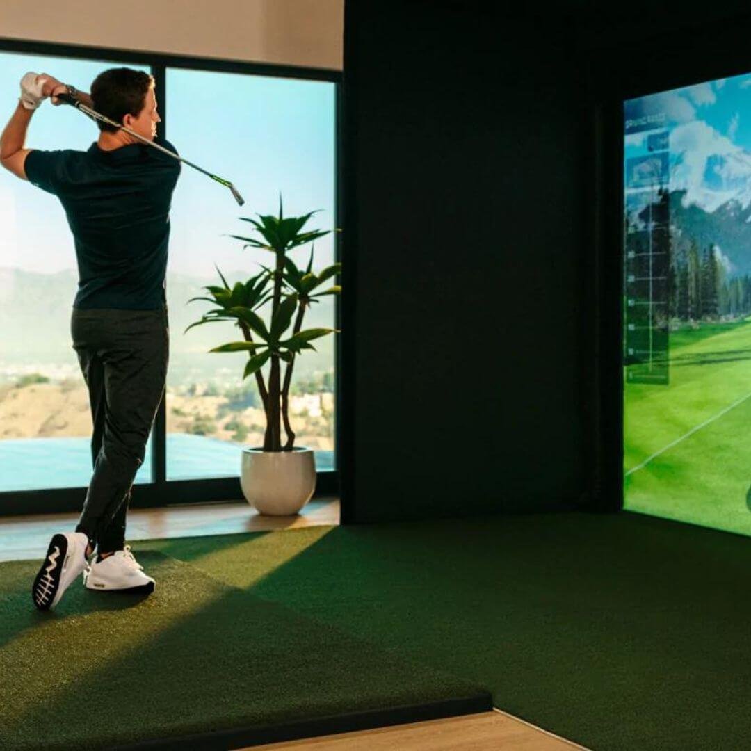 Uneekor EYE XO SIG8 Golf Simulator Package - Image 4