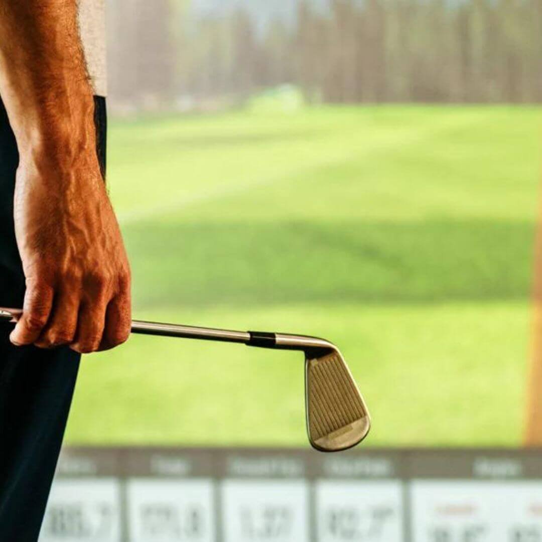 Uneekor EYE XO SIG12 Golf Simulator Package - Image 8