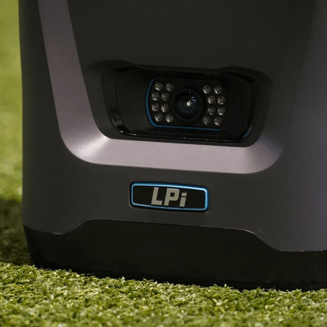 Bushnell Launch Pro i SIG12 Golf Simulator Package - Image 7